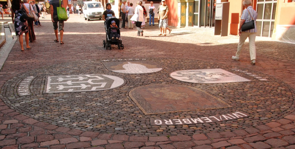 Disegni sul pavimento di Friburgo in Brisgovia